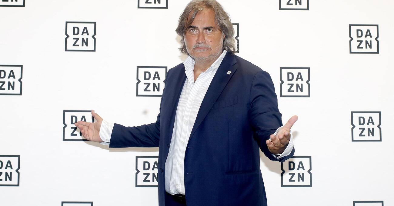 Pierluigi Pardo, troppe parole e poca informazione? Ok coinvolgere il pubblico, ma le sue telecronache del calcio su Dazn sono diventate solo intrattenimento