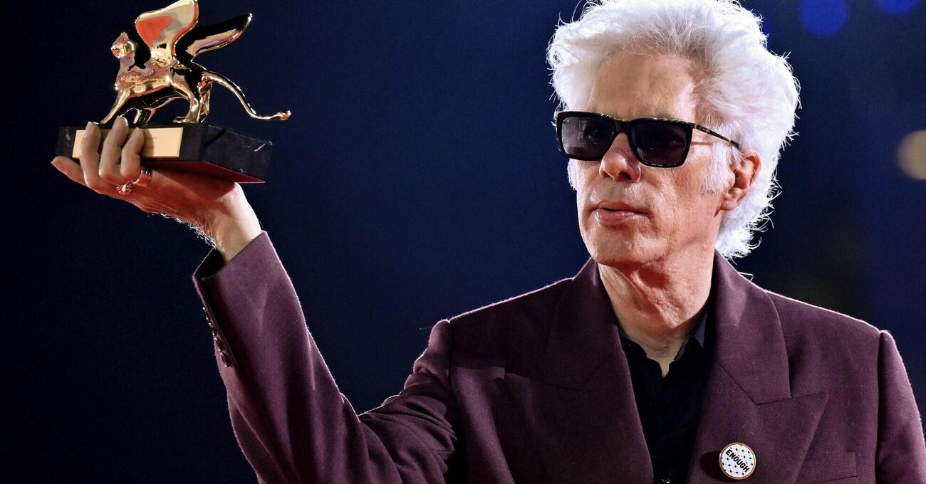 La Mostra (o la messa?) del cinema &egrave; finita. A Venezia i premi: &ldquo;Oh Shit&rdquo;, Jarmusch &egrave; il Leone d&rsquo;Oro, Servillo &ldquo;anti-prolisso&rdquo; e Pizzaballa da Gerusalemme (&ldquo;vero Papa&rdquo; o &ldquo;equidistante&rdquo;?)
