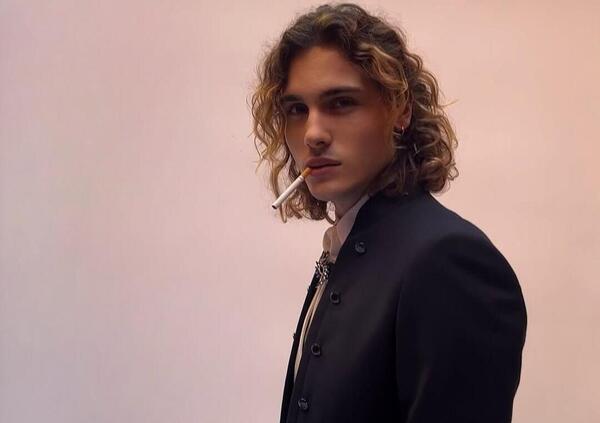 Pietro Fanelli &egrave; il filosofo che ci meritiamo? Chiap*e, complotti e Aristotele: il Mart si inchina al modello influencer?