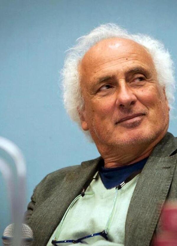 Addio a Stefano Benni, lo scrittore che &egrave; sempre stato un &quot;classico&quot; (e non un &quot;cult&quot;)! Il Bar Sport, il jazz e le battute fulminanti, come vogliamo ricordarlo? Leggendo i suoi libri ad alta voce