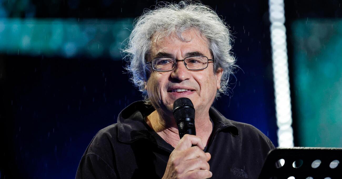 Carlo Rovelli ha rotto il caz*o. Il Barbero della fisica elogia i &ldquo;rappresentanti legittimi&rdquo; (da Putin a Xi e Kim) nemici dell&rsquo;Occidente, ma sa come funziona la loro &ldquo;democrazia&rdquo;?