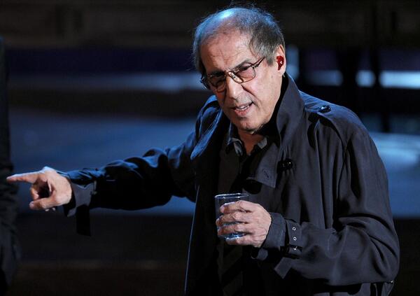  Adriano Celentano, ti sei accorto che la tv si fa anche sui social? Lascia stare la Rai e Telemeloni che non ti vogliono, e torna su YouTube