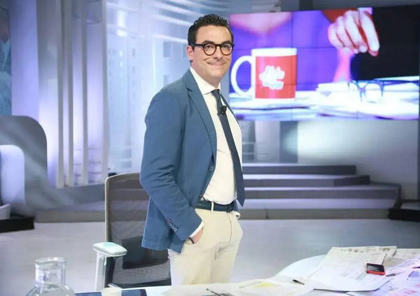 Francesco Magnani sbrocca, a chi non succede? Ma l&#039;incidente, le &quot;Brigate Rosse&quot; e il video shock sono meno ipocriti del giornalismo che nasconde le notizie. E l&#039;unico normale &egrave; il &quot;volto noto&quot; di La7...
