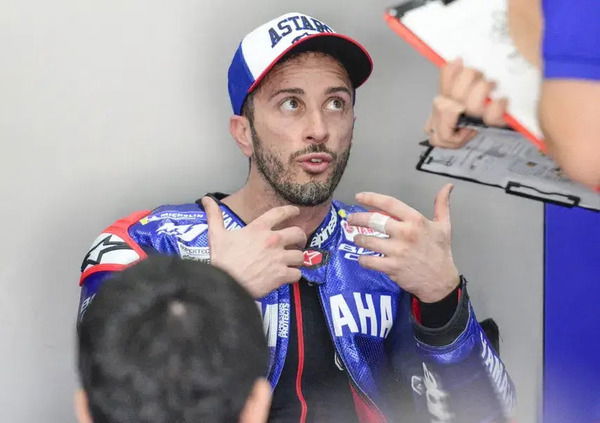 Andrea Dovizioso magistrale sulla Yamaha V4: &ldquo;Un orgasmo, l&#039;ho capito dal primo giro. Una wild card a Valencia? Me l&rsquo;hanno chiesto&hellip;&rdquo;