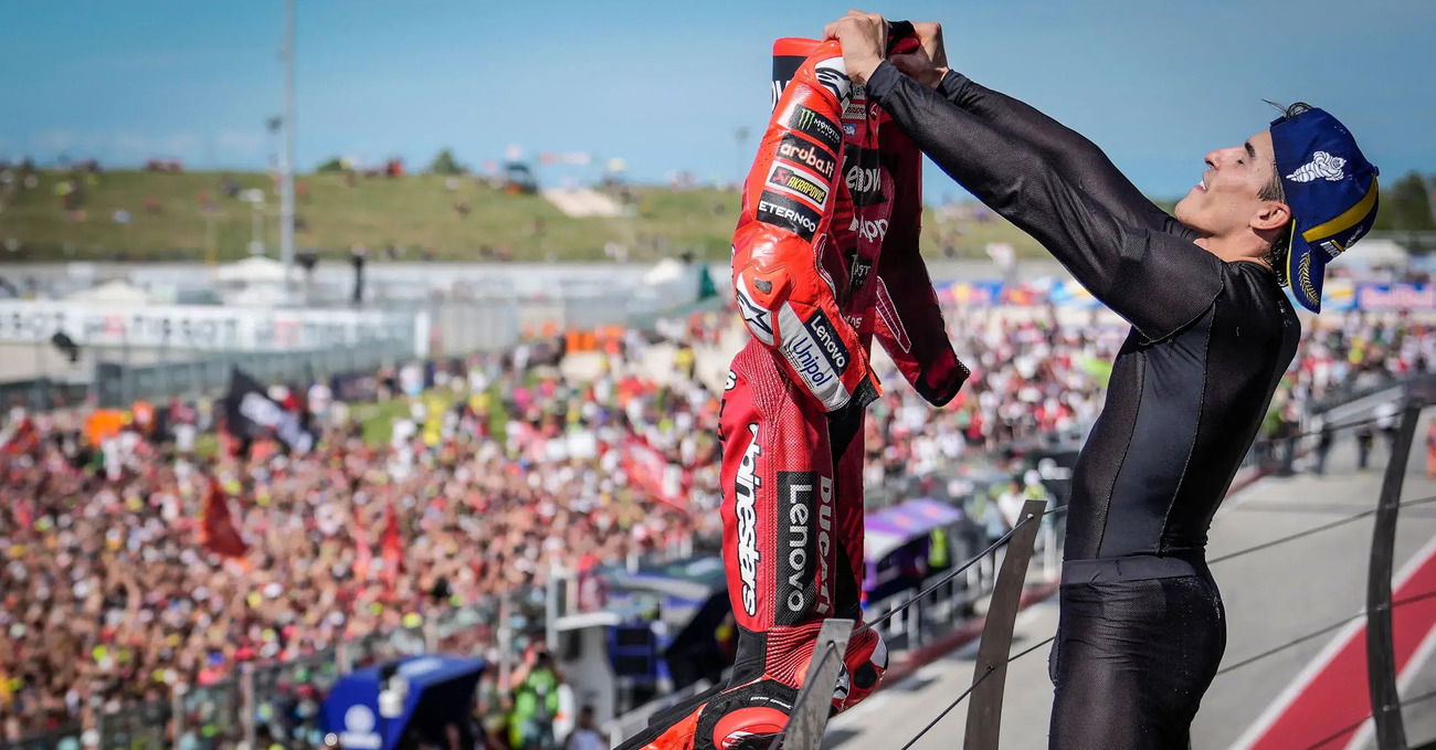 Non fate i furbi: Marc Marquez con l&rsquo;esultanza alla Messi voleva solamente attaccare Valentino Rossi e la marea gialla. Ci &egrave; davvero riuscito?