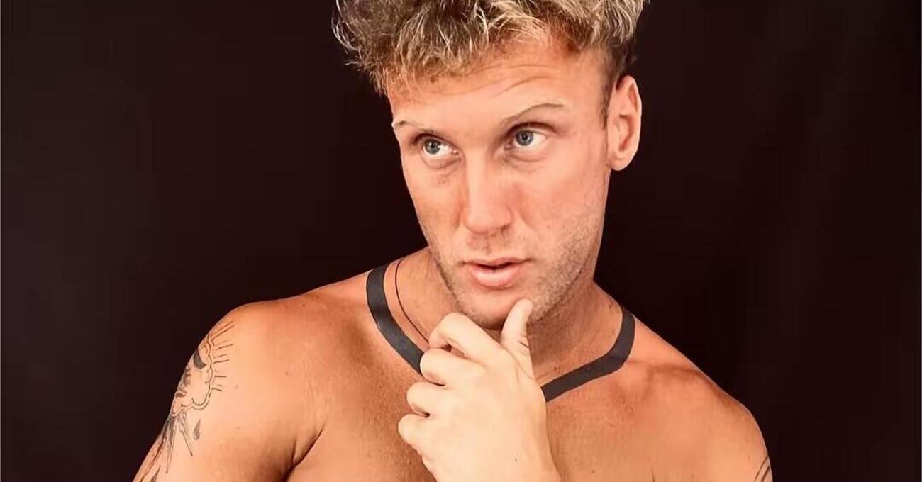 Lorenzo De Ferrari (Il Defe) &egrave; il filosofo che ci meritiamo? Tra Socrate e addominali di marmo, ricerca di identit&agrave; (da Fichte) a preghiere &quot;sexy&quot;, ma non sar&agrave; che lo &quot;Zac Efron italiano&quot; punta solo a scopa*e?