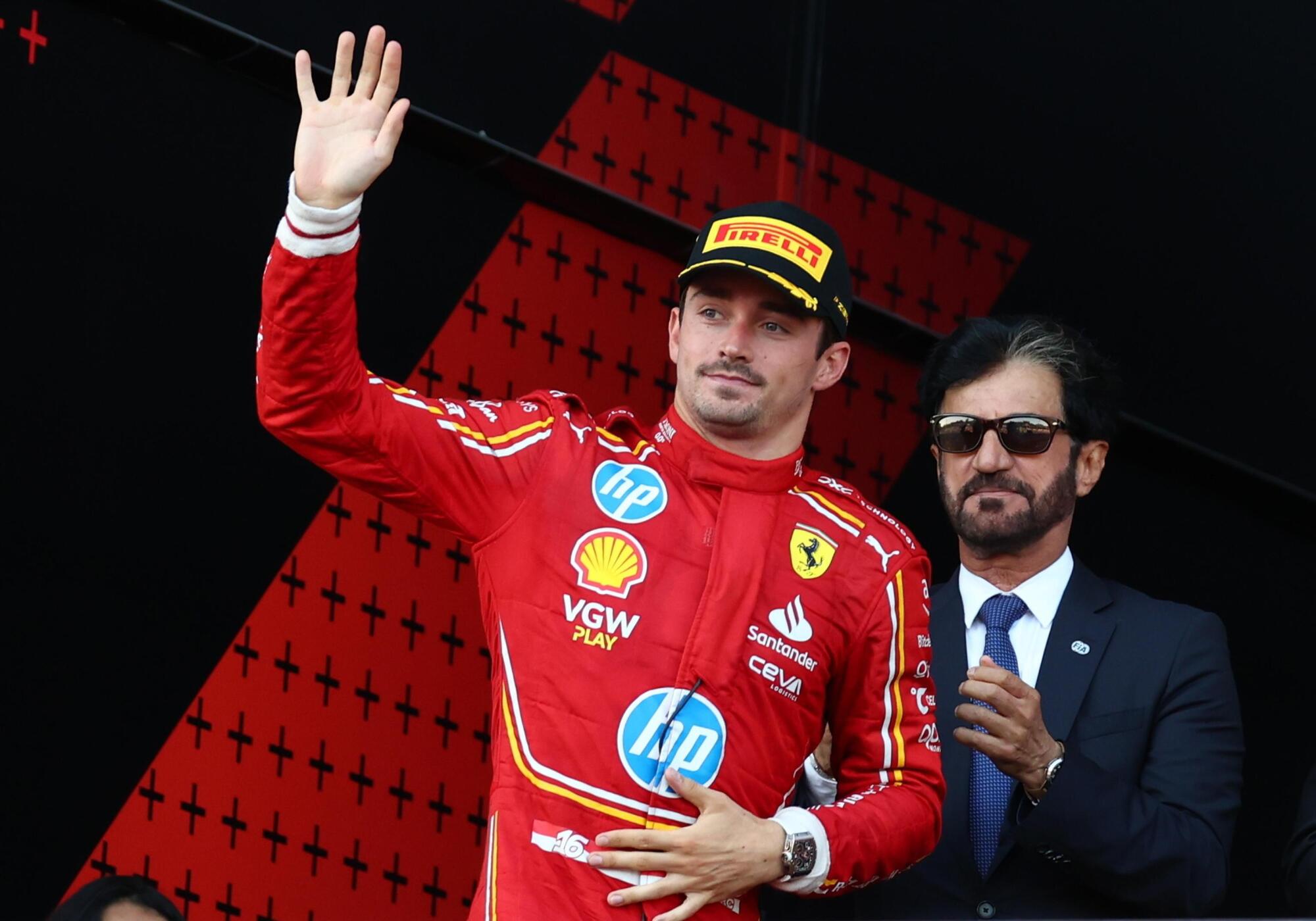 Charles Leclerc sul podio di Baku del 2024
