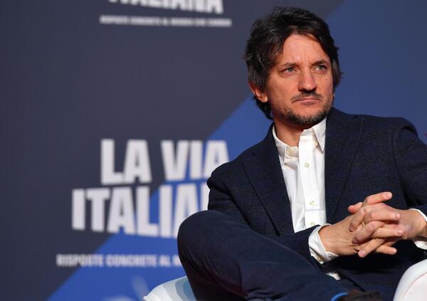 Ma &egrave; Rete 4 o La7? RealPolitik, nuovo talk di Tommaso Labate, &egrave; un grande no! Troppa politica e parole, ancora in cerca di un&#039;identit&agrave;...