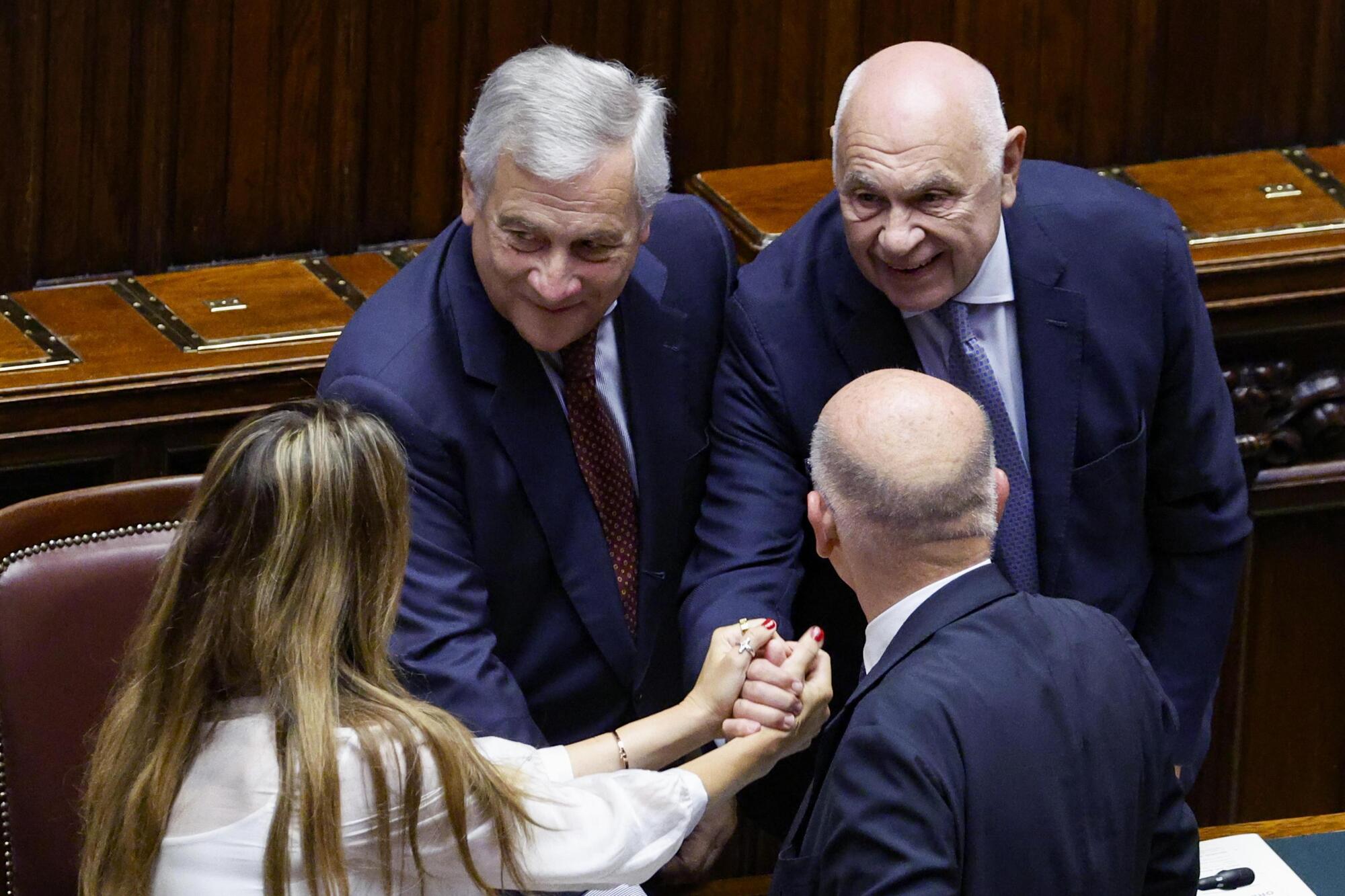 Tajani e nordio felici ansa
