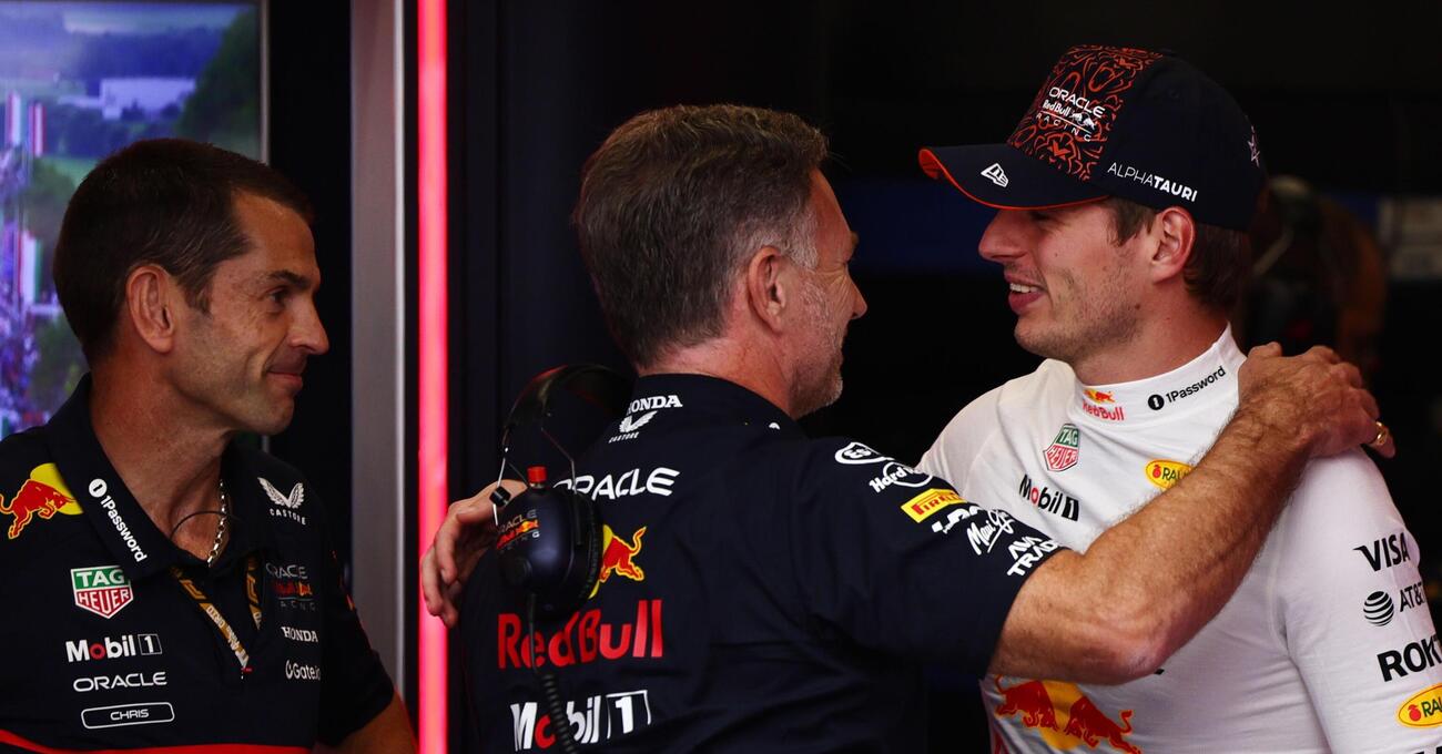 Red Bull, buonuscita folle per Christian Horner e rivoluzione iniziata con Helmut Marko che ascolta i messaggi di Isack Hadjar. E i numeri di Max fanno pensare al Mondiale
