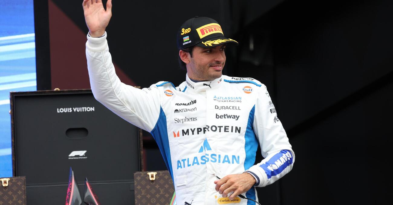 Carlos Sainz &egrave; ufficialmente migliore di Lewis Hamilton, parlano i dati. Quel podio di Baku segna un&rsquo;altra sconfitta della Ferrari, ma secondo lo spagnolo&hellip;