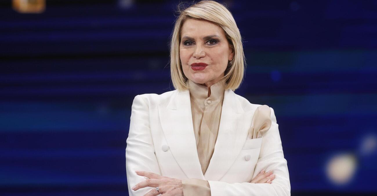 &Egrave; il Grande Fratello del riscatto? Simona Ventura gi&agrave; pronta per il reality di Canale 5: &ldquo;Leggero e divertente&rdquo;. Finalmente! E ricorda il suo Sanremo boicottato...