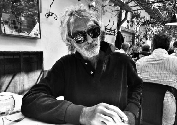 Nel flusso psichedelico di Flavio Giurato, tra &#039;Marco Polo&#039; e un urlo di libert&agrave;. E sulla Roma decadente, i discografici e il fratello Luca ai tempi di Aldo Moro&hellip;