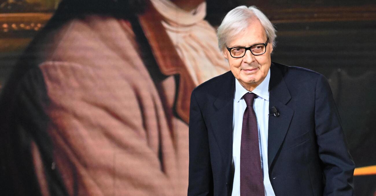 Quanto &egrave; bella l&#039;intervista di Cazzullo a Sgarbi: non teme la morte, vuole dimenticare il dolore. Per questo se lo tiene stretto, anche se tutti lo hanno tradito (da Meloni a Forza Italia). Tutti tranne le donne della sua vita 
