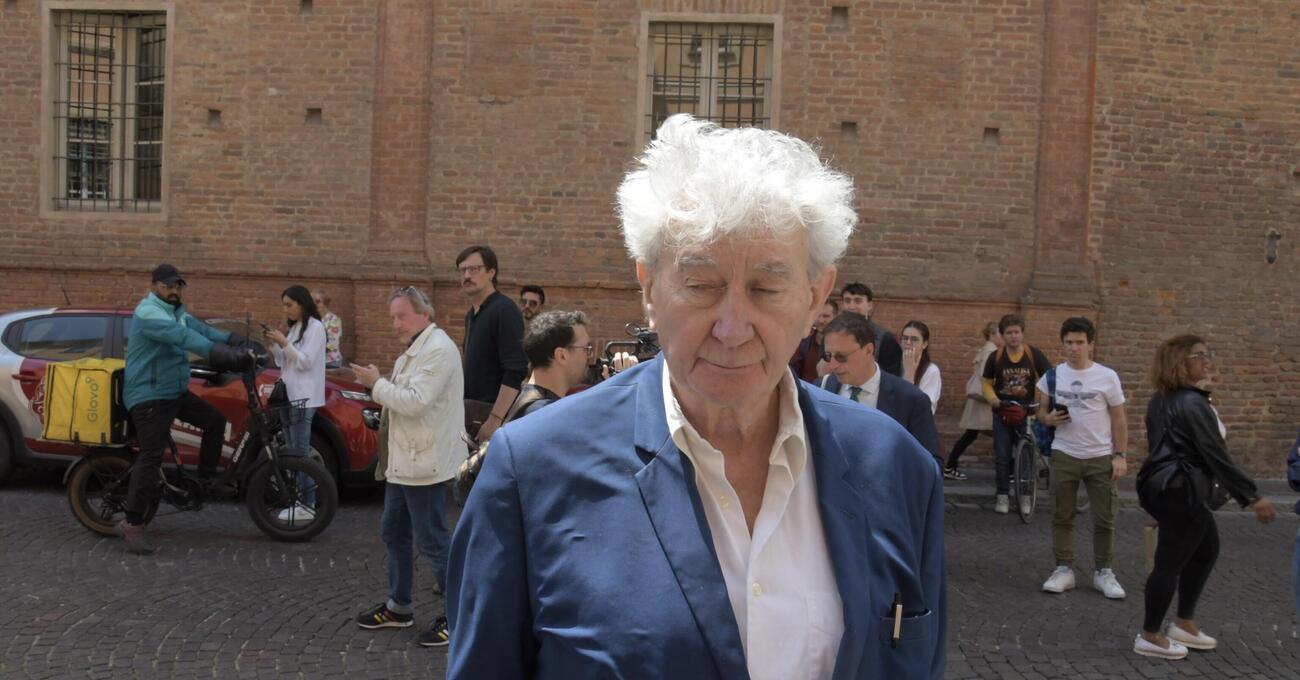 Delitto di Garlasco: cosa (non) voleva dire l&rsquo;avvocato Lovati? &ldquo;Alla Bozzola guarivano pure le ragazze anoressiche&rdquo;. Intanto a casa di Andrea Sempio&hellip;