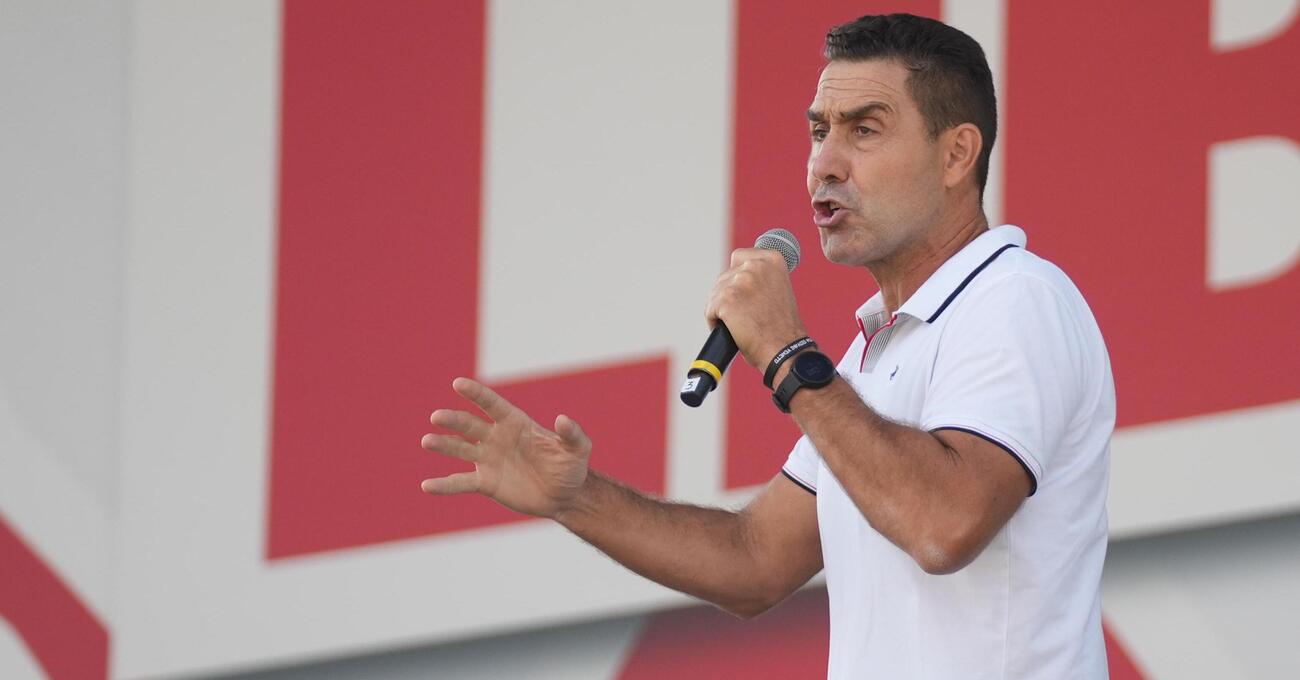 Dopo la Salis immune abbiamo chiamato Vannacci: &quot;Una vergogna&quot;. E l&#039;Albanese? &quot;La ignoro&quot;. Intervista dritta al generale (anche su Mossad&nbsp;e&nbsp;la nazionale di calcio)