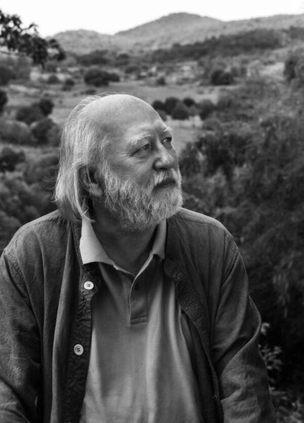 Ma come si pronuncia il nome del Nobel per la letteratura? Siamo gli unici così onesti da dirvi che non sappiamo chi sia