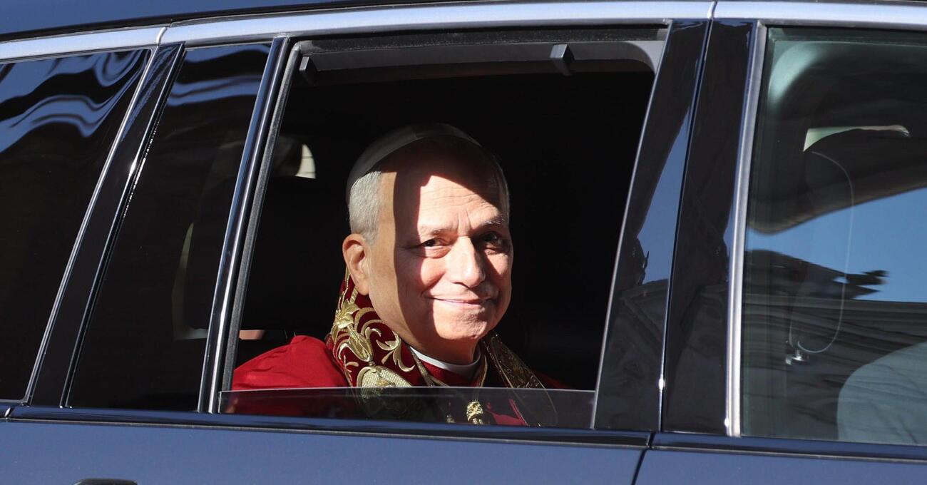 Urina sull&rsquo;altare a San Pietro e Papa Leone XIV vuole la messa riparatoria, ma il problema &egrave; il turismo nelle chiese (e non baster&agrave; una formula magica)