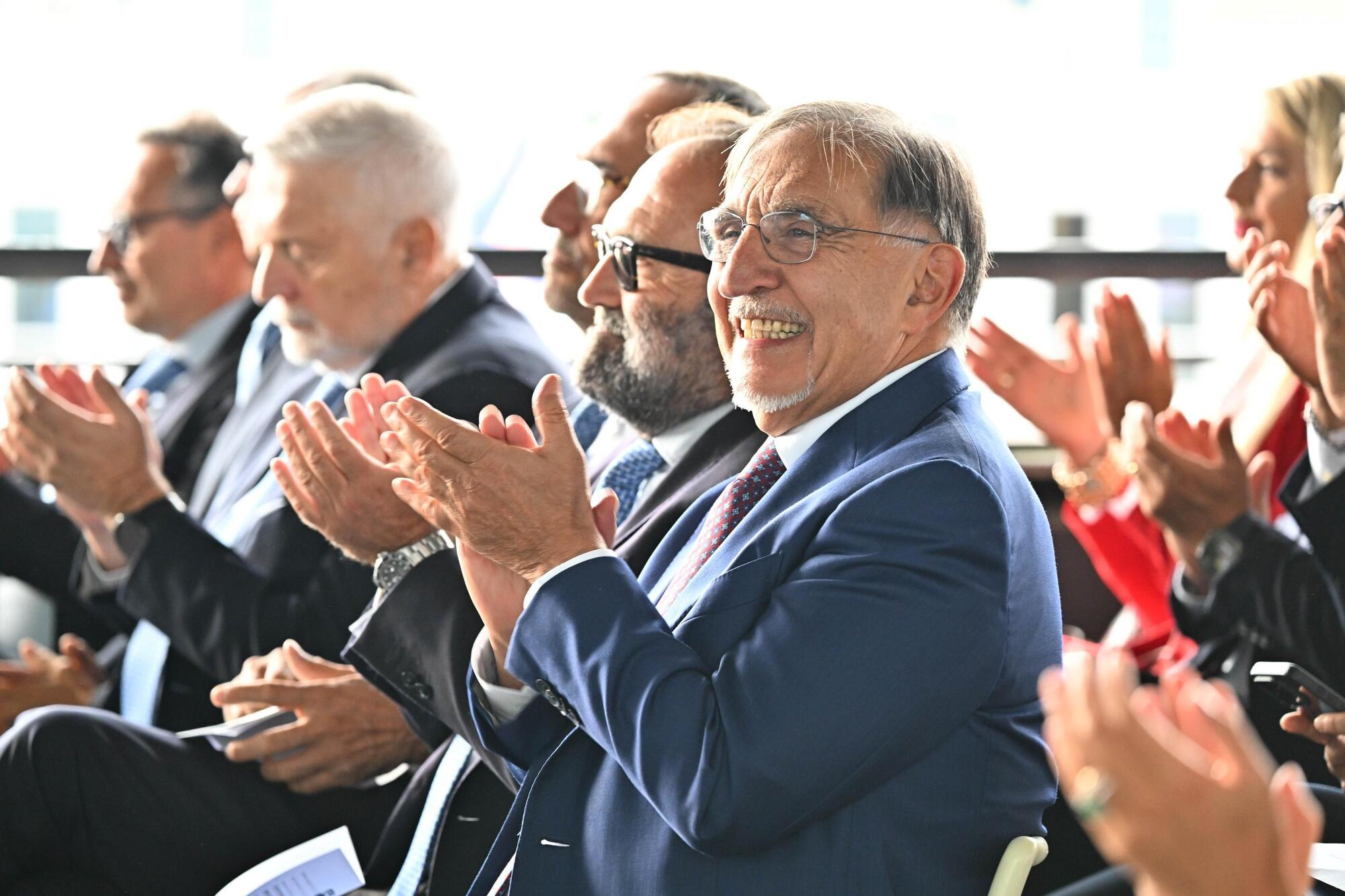 Ignazio La Russa al salone nautico di Genova ansa