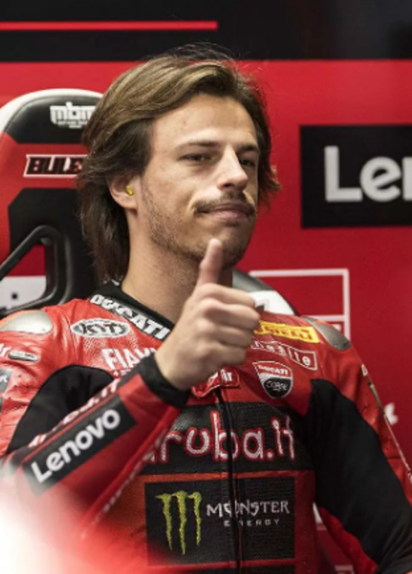 Sicuri che a Bulega interessi la Ducati di Marc Marquez? Nicolò resta freddo e ringhia in faccia a Toprak nel venerdì di Jerez