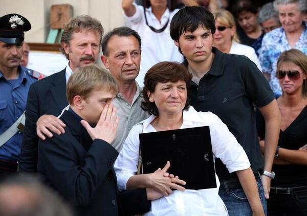Delitto di Garlasco, Fabrizio Corona ancora da Ermanno Cappa: &ldquo;perch&eacute; non hai denunciato quando tua figlia&hellip;&rdquo;. Il padre delle gemelle si arrabbia, ma&hellip;