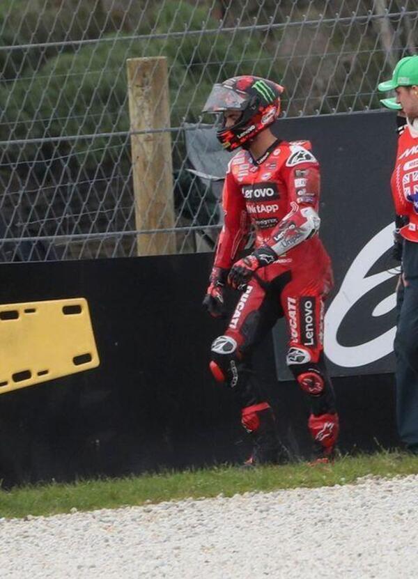 La sabbia e la ragione: Pecco Bagnaia nella domenica di Phillip Island ha fatto quello che (non) gli chiedete da sempre. Ma così è da matti…