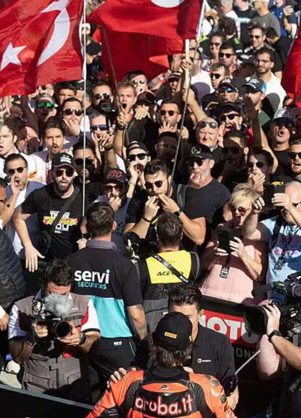 &ldquo;So dove abiti, ti taglio la gola&rdquo;: oh, ma state bene? Toprak e Sofuoglu non sono bastati e per Bulega &egrave; ancora l&rsquo;inferno. Pure Pecco Bagnaia c&rsquo;&egrave; andato di mezzo