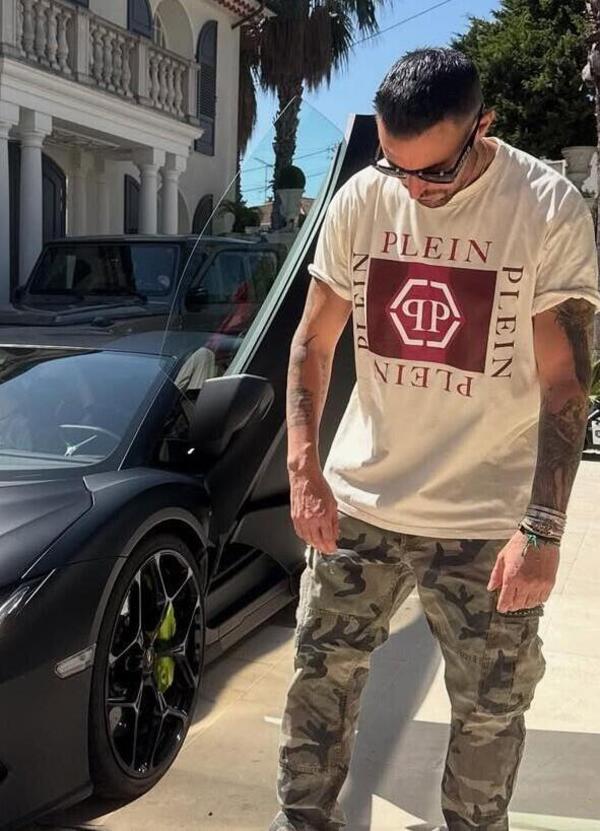 Nel club di Philipp Plein a Milano serpeggiano strane voci: il boss &egrave; sparito. Che sta succedendo? E perch&eacute; i giornaloni&nbsp;non&nbsp;ne&nbsp;parlano?