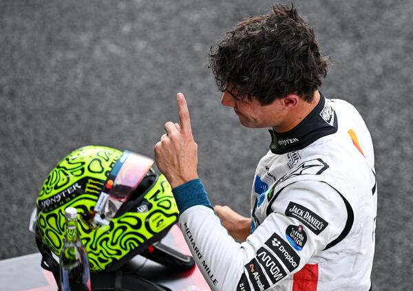Norris, in Messico arriva una magia! L’inglese firma la pole precedendo una Ferrari rediviva e un Verstappen incaz*ato. La delusione? Ancora Piastri