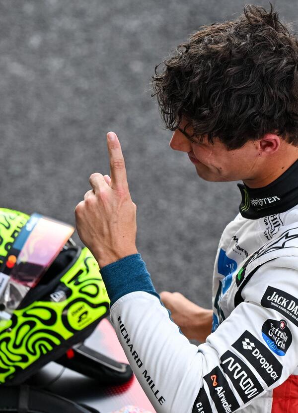 Norris, in Messico arriva una magia! L’inglese firma la pole precedendo una Ferrari rediviva e un Verstappen incaz*ato. La delusione? Ancora Piastri