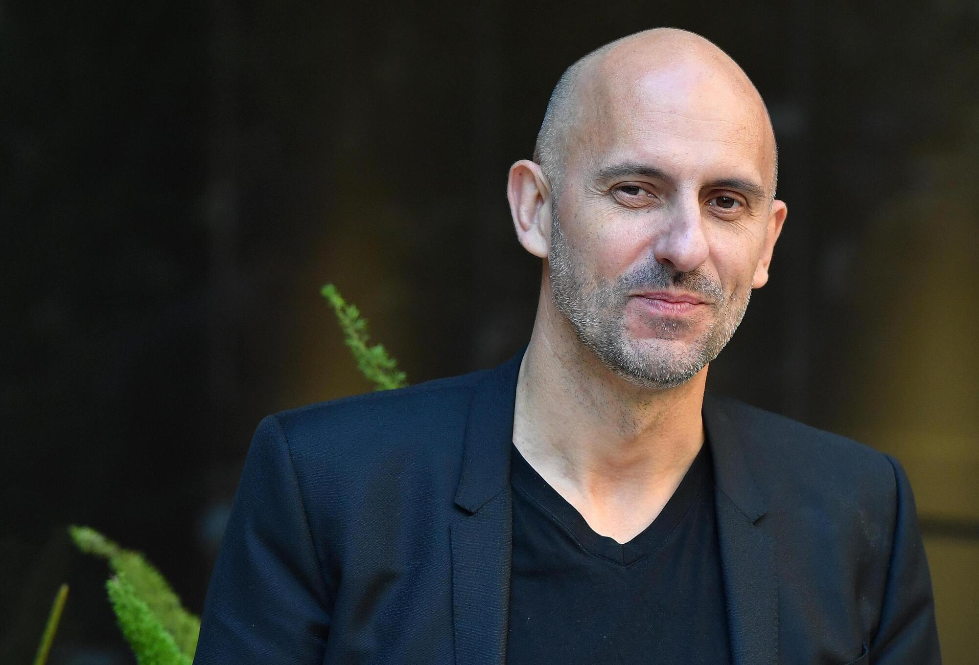 20251028 200732735 8274