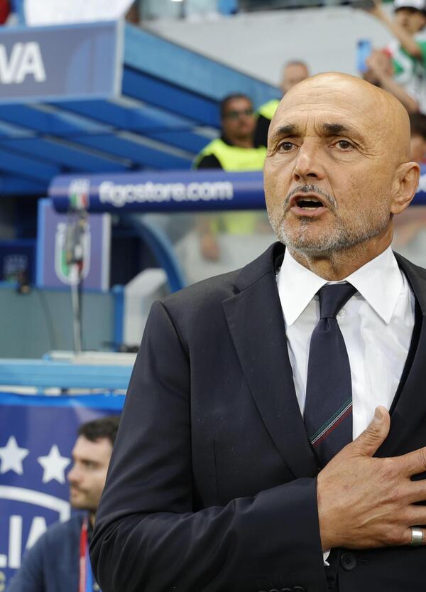 Tutti i retroscena (in esclusiva) della firma di Luciano Spalletti con la Juventus, che voleva un uomo forte. Anche se ha il Napoli stampato addosso