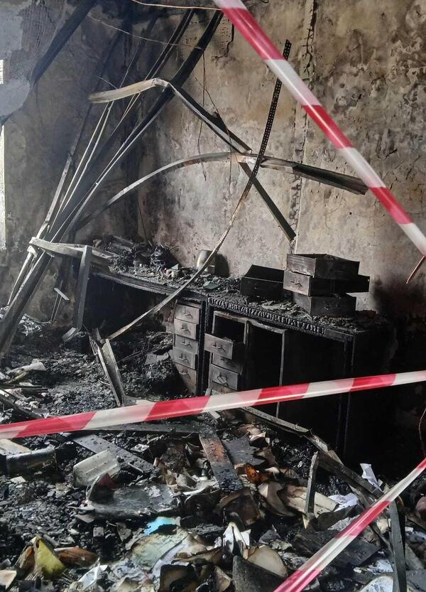 Non solo Ranucci. A che punto sono le indagini sull'incendio dello studio 42°Parallelo, autore di "Magma", il documentario sull'omicidio Mattarella. Tutto quello che sappiamo