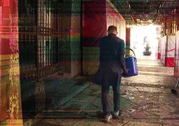 La strana storia dalla società delle pulizie del Teatro San Carlo che si fa pagare meno per vincere il bando, ma da mesi chiede migliaia di euro di straordinari