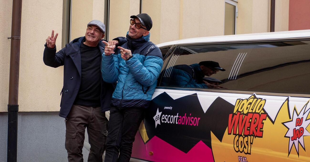 Com&rsquo;era il party &ldquo;pieno di f**eaturing&rdquo; voluto da Escort Advisor per il lancio del singolo di Dj Jad e Wlady, &ldquo;Voglio Vivere cos&igrave;&rdquo;