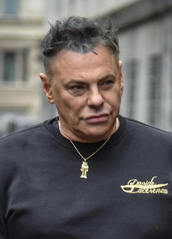 Lacerenza con Nobile e Wanna Marchi di nuovo in tv a Lo Stato delle Cose con Giletti. Show, santificazione di un pentito, e punti di domanda di una storia che racconta Milano e l&rsquo;Italia&hellip; 