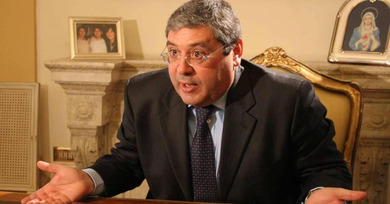 Moriremo tutti cuffariani. Tot&ograve; Cuffaro &egrave; l&#039;archetipo della politica