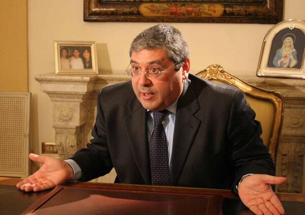 Moriremo tutti cuffariani. Tot&ograve; Cuffaro &egrave; l&#039;archetipo della politica