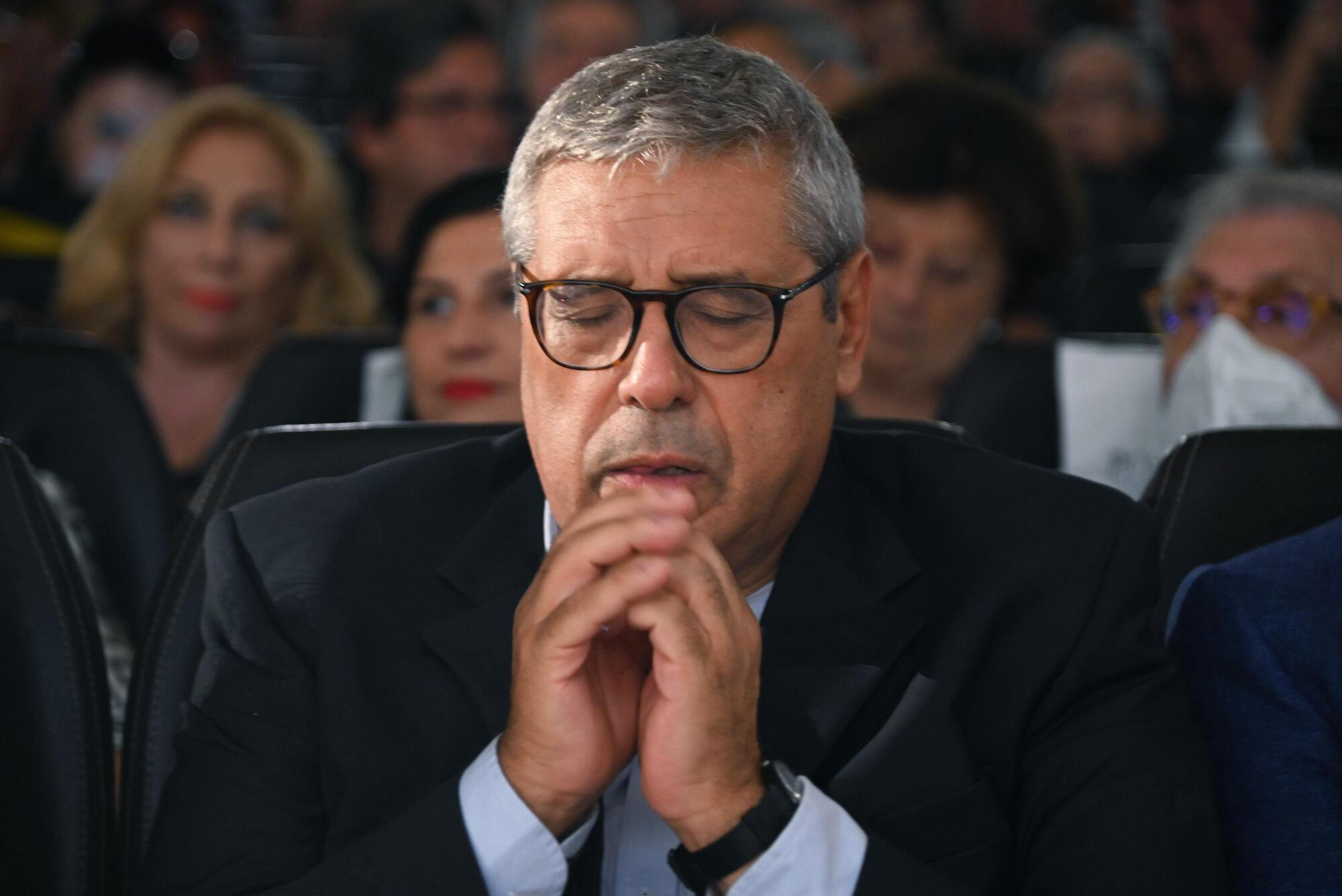 20251106 182317150 8976