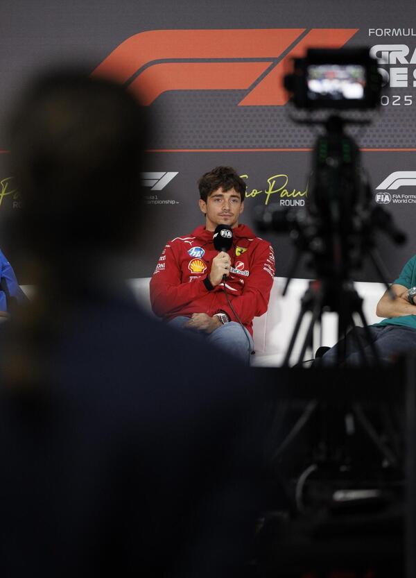 A Interlagos Leclerc fa sognare Ferrari, Hamilton omaggia Senna e Antonelli ci fa commuovere tutti. Helmut Marko, invece, interviene duro sulla lotta per il Mondiale