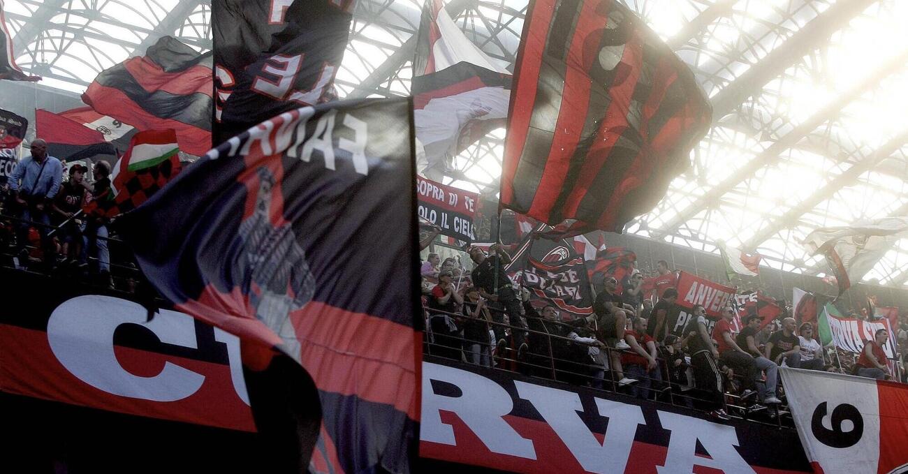 Non c&rsquo;&egrave; pace per la curva Sud. Gli ultras del Milan protesteranno i primi 15 minuti contro il Parma: ecco perch&eacute;