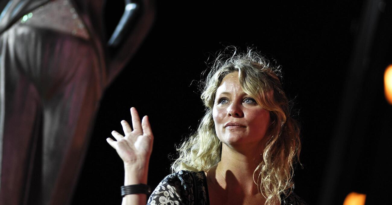 Siamo stati nell&rsquo;iperuranio con Flavia Vento: &ldquo;Io spiritual coach, invito Teo Mammucari ai miei corsi da 30 euro. E presto torno in TV&rdquo;