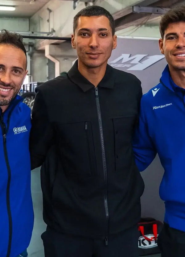 Toprak ha preso pi&ugrave; di due secondi da Quartararo nel test di Aragon con la Yamaha M1 V4? Cos&igrave; dicono e significa una cosa sola&hellip;