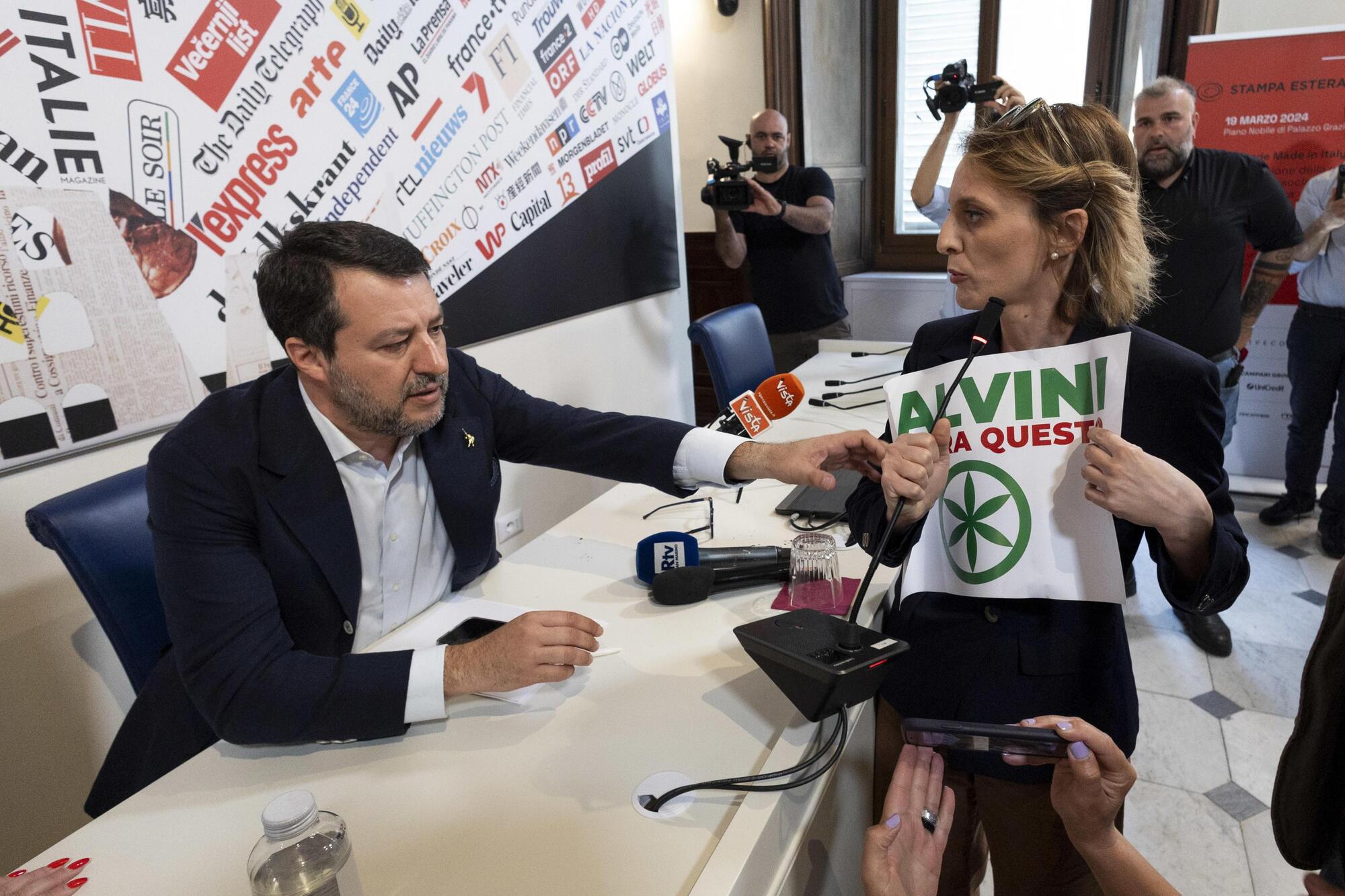 Antonella Soldo contesta Matteo Salvini