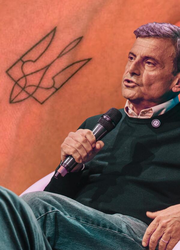 Calenda si tatua il tridente ucraino e Lilin ci va gi&ugrave; duro: &ldquo;Un simbolo grave come la svastica&rdquo;. Ma Carletto lo sa?