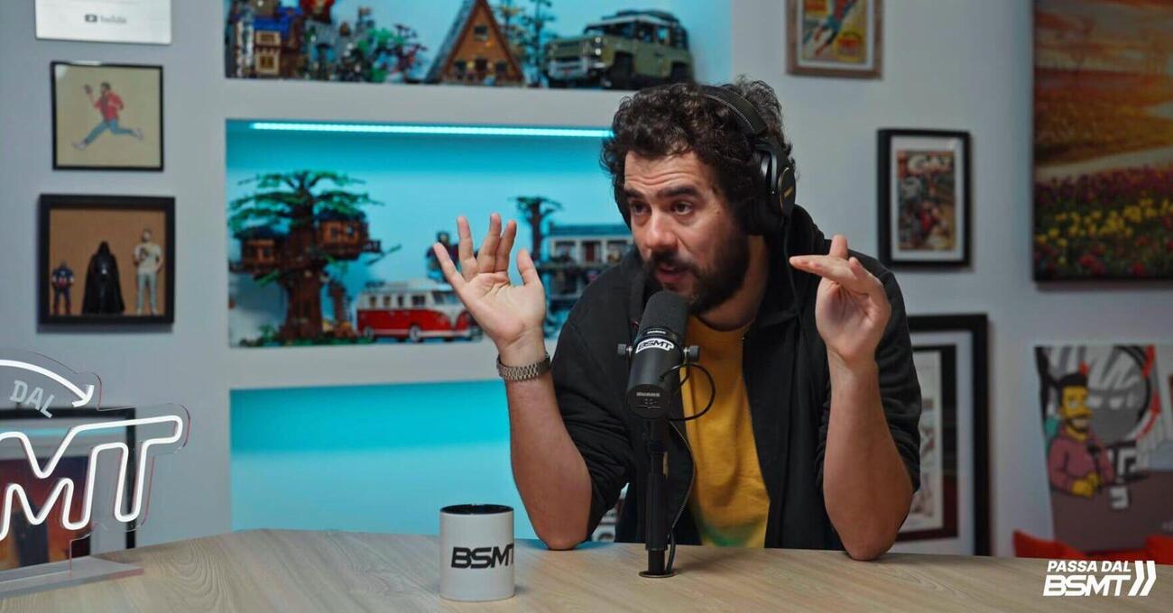 Andrea Pisani l&#039;ha capito: le corna sono un business spaccante! Gli toccher&agrave; mica ringraziare Raoul Bova?  