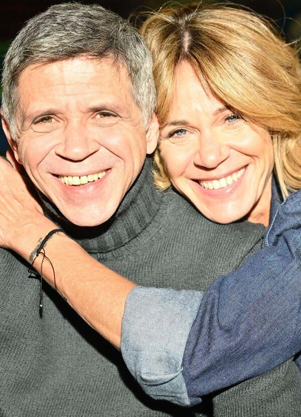 Cosa si prova a crescere in casa di Gianni Morandi? Lo raccontano a teatro i figli Marianna e Marco: &ldquo;Il nostro spettacolo come una seduta di psicoterapia&rdquo;