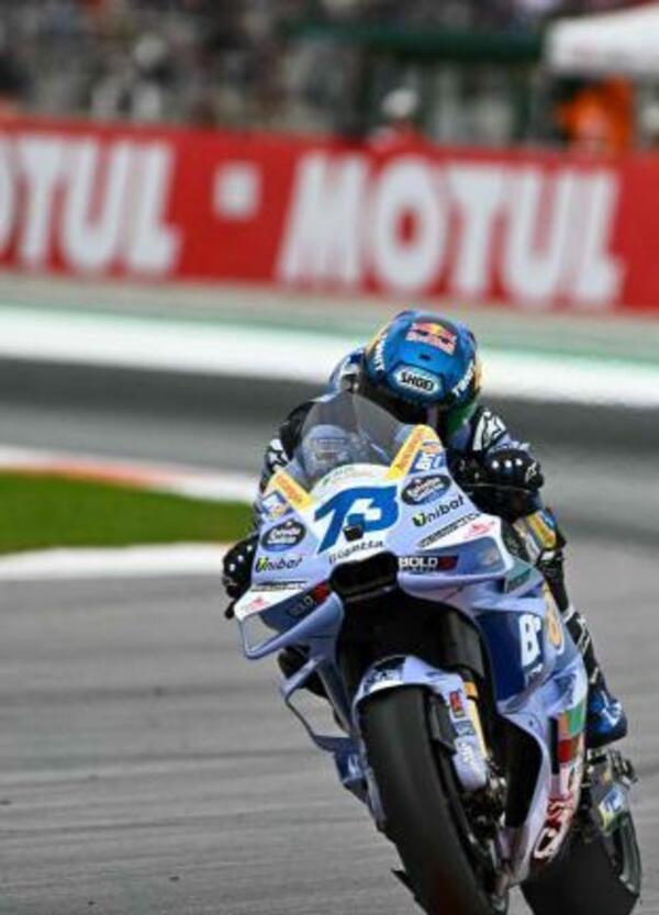 Anche l&rsquo;ultima Sprint &egrave; firmata Marquez: Alex asfalta il sogno di Pedro Acosta (che dopo il disastro della Ducati di Pecco Bagnaia &egrave; quarto nel mondiale)