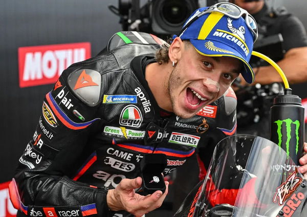 Marco Bezzecchi a MOW: &laquo;Ho vinto una scommessa e sposato la moto. Marquez? &Egrave; stato fortissimo, figo lottarci. Il 2015? Se ti schieri sei un pezzo di mer*a&raquo; 