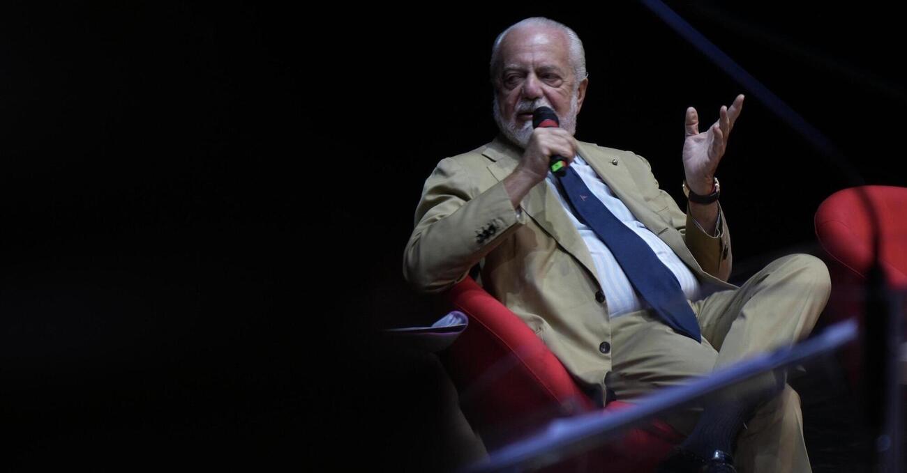 Ma il Napoli non aveva i conti in regola al contrario di Inter e Juve? De Laurentiis rinviato a giudizio per le &ldquo;false&rdquo; plusvalenze. Ma il caso &egrave; diverso da quello dei bianconeri (e ve lo avevamo detto)